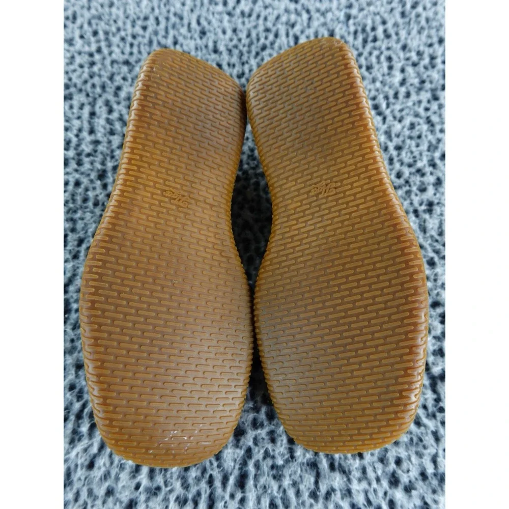 Tommy Bahama Rio Mar 089 Suede‎ Men's Shoe Size 10